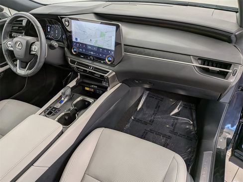 Used 2023 Lexus RX 350 Premium image 38