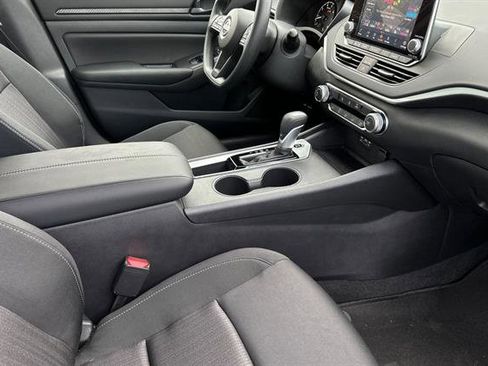 New 2025 Nissan Altima 2.5 S image 12