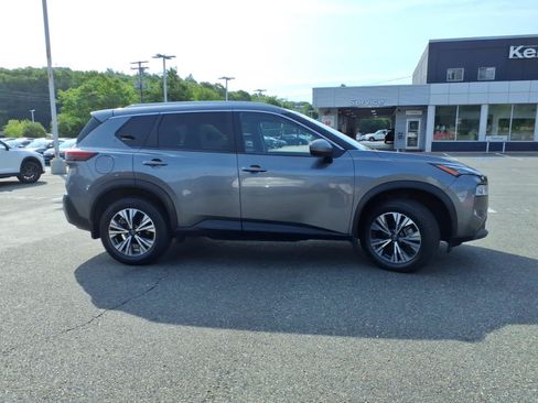 Used 2023 Nissan Rogue SV w/ SV Premium B Package AWD/4WD image 4