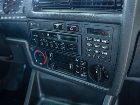 Used 1988 BMW M3 Coupe image 26