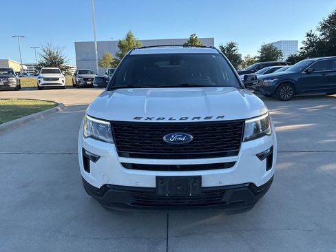 Used 2018 Ford Explorer Sport w/ Equipment Group 401A image 2