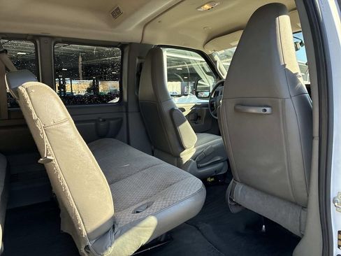 Used 2023 Chevrolet Express 3500 LS image 11