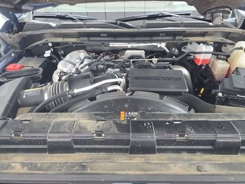 Used 2024 GMC Sierra 2500 Denali AWD/4WD image 16