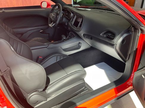 Used 2022 Dodge Challenger SRT Hellcat image 25
