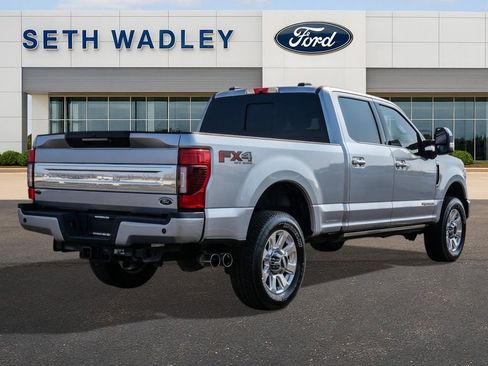 Used 2022 Ford F250 Platinum w/ FX4 Off-Road Package image 7