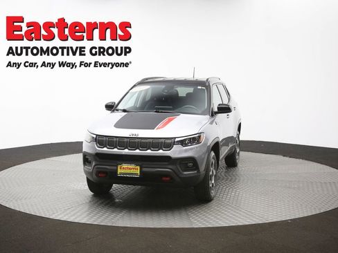 Used 2022 Jeep Compass Trailhawk w/ Trailhawk Elite Group AWD/4WD image 58
