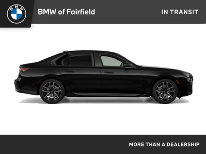 New 2025 BMW 740i w/ Premium Package