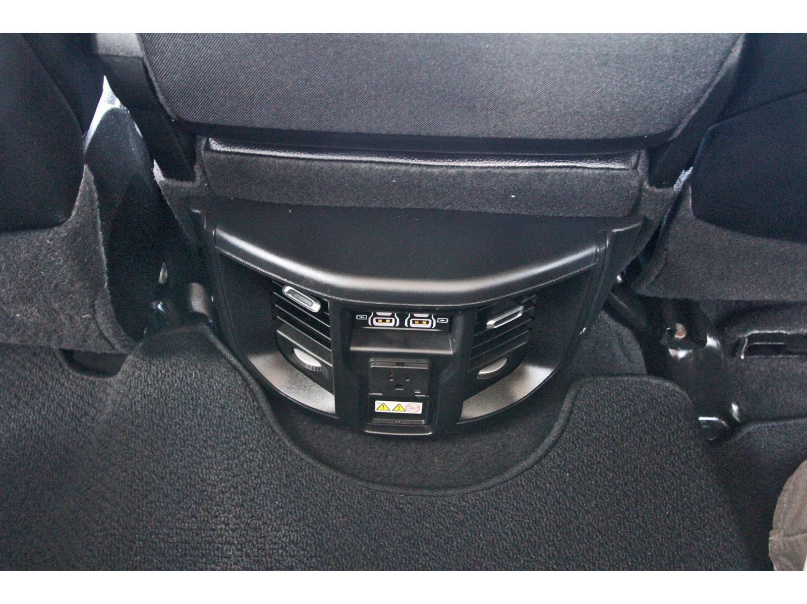 Used 2024 RAM 2500 Laramie w/ Safety Group AWD/4WD image 15
