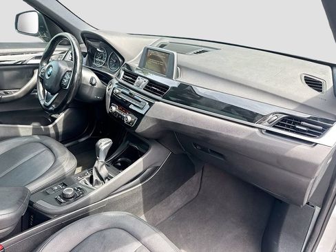 Used 2017 BMW X1 xDrive28i AWD/4WD image 29