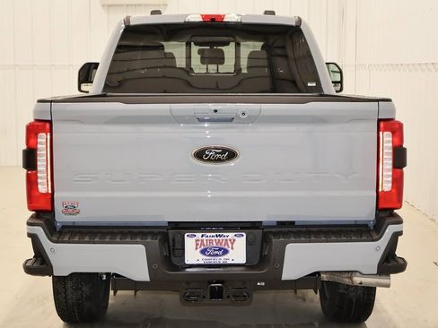 New 2025 Ford F350 Lariat w/ Lariat Ultimate Package image 7