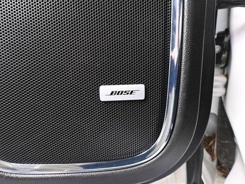 Used 2019 Chevrolet Suburban Premier w/ Premier Plus Edition AWD/4WD image 25