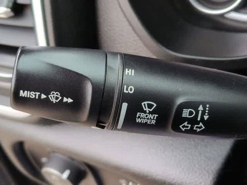 Used 2022 RAM 1500 Big Horn image 25