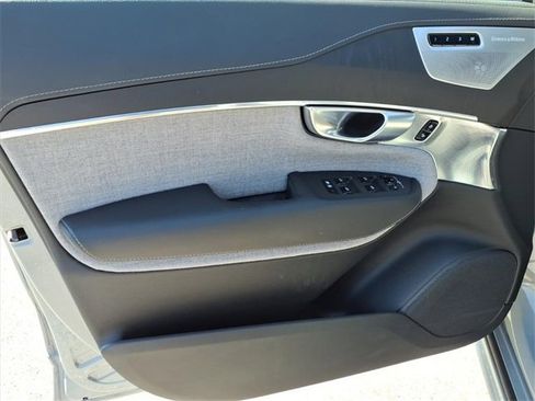 Used 2024 Volvo XC90 T8 Ultimate image 14