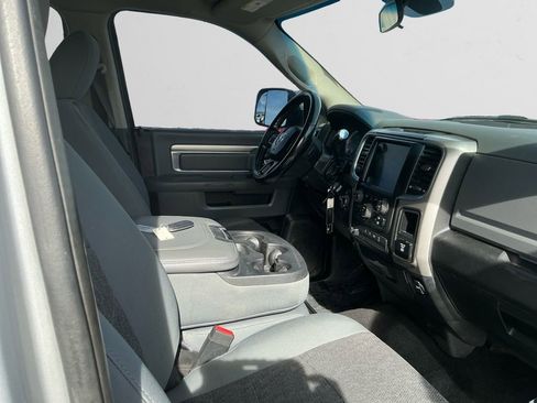 Used 2017 RAM 2500 Big Horn image 15