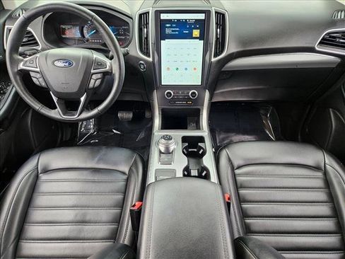 Used 2022 Ford Edge SEL w/ Convenience Package AWD/4WD image 17