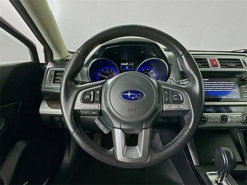 Used 2017 Subaru Outback 2.5i Limited image 22
