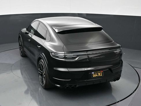 Certified 2023 Porsche Cayenne GTS AWD/4WD image 34