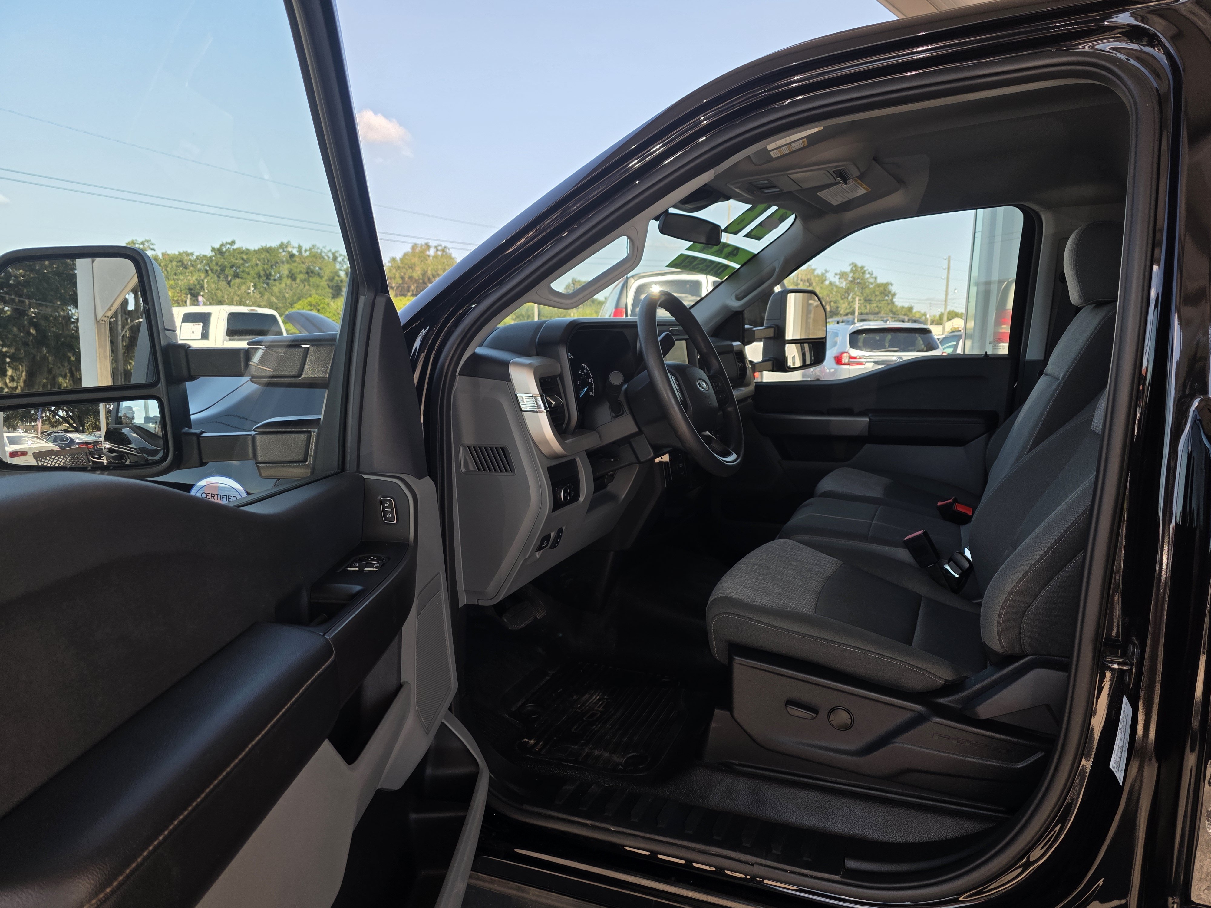 Used 2026 Ford F350 XLT w/ XLT Value Package AWD/4WD image 11