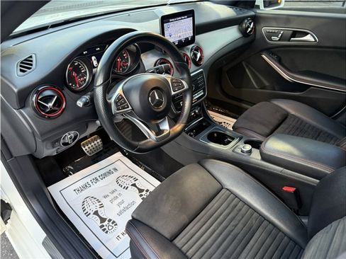 Used 2018 Mercedes-Benz CLA 250 image 18