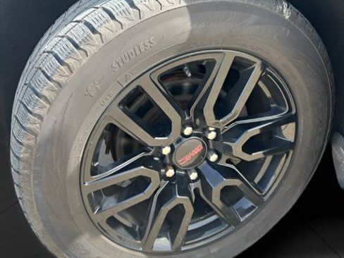 Used 2021 GMC Sierra 1500 Elevation w/ Preferred Package image 30