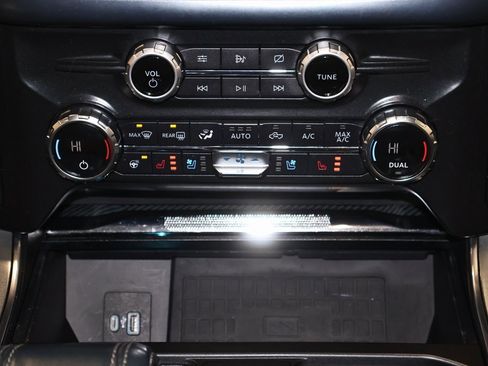 Certified 2021 Ford F150 Limited image 33