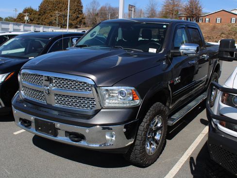 Used 2018 RAM 1500 Laramie w/ Convenience Group image 2