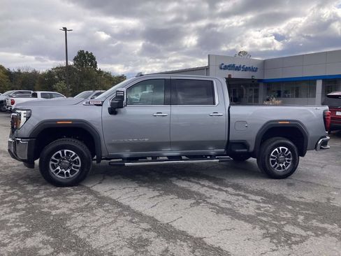 New 2026 GMC Sierra 2500 SLT w/ SLT Convenience Package AWD/4WD image 7
