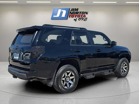 Used 2021 Toyota 4Runner TRD Off-Road Premium w/ Moonroof Package AWD/4WD image 5