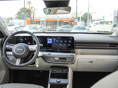 New 2026 Hyundai Kona SEL Premium FWD image 18