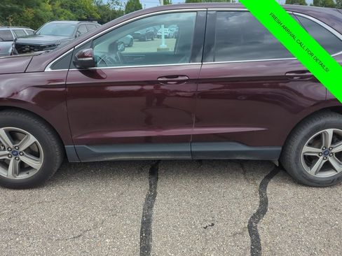 Used 2019 Ford Edge SEL w/ Equipment Group 201A AWD/4WD image 9
