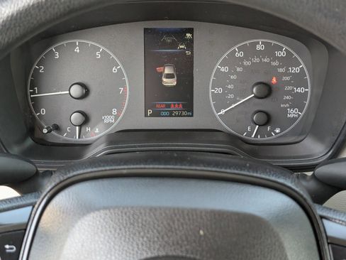 Used 2023 Toyota Corolla LE image 19