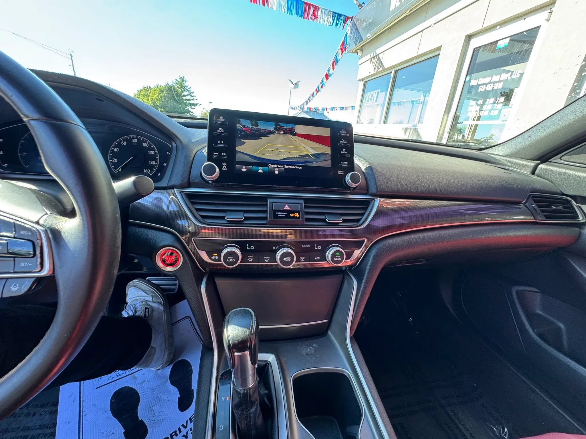 Used 2018 Honda Accord Sport image 11