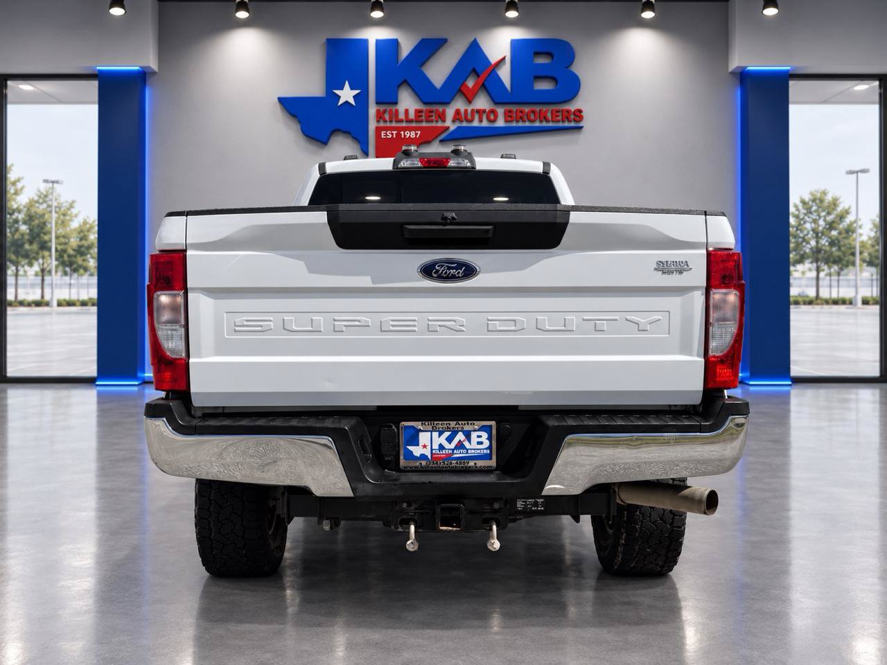 Used 2022 Ford F250 XL w/ STX Appearance Package AWD/4WD image 4