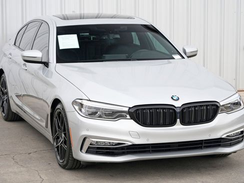 Used 2017 BMW 540i xDrive image 55