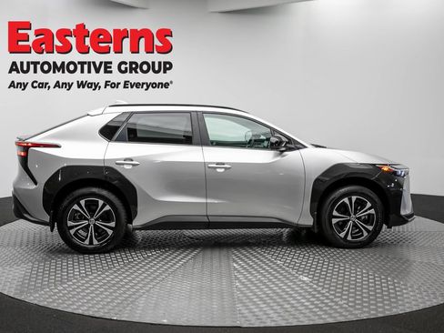 Used 2024 Toyota bZ4X AWD w/ Weather Package image 4