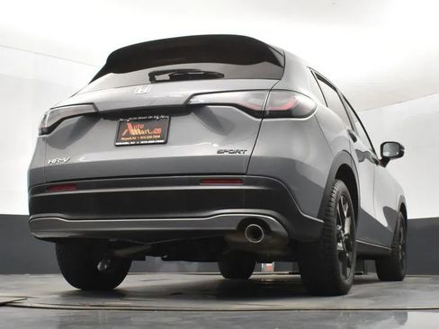 Used 2024 Honda HR-V Sport image 13