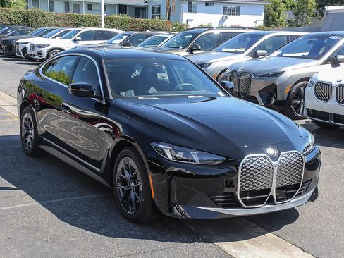 New 2026 BMW i4 eDrive40 w/ Parking Assistance Package image 5