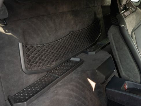 Used 2024 Lamborghini Huracan Sterrato image 40