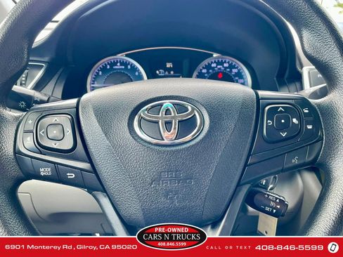 Used 2016 Toyota Camry LE FWD image 15