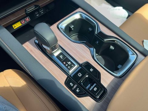 New 2026 Lexus RX 350h AWD/4WD image 31