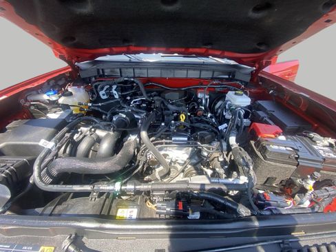 Certified 2024 Ford Bronco Outer Banks AWD/4WD image 10
