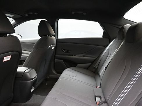 Used 2026 Hyundai Elantra Sport FWD image 18