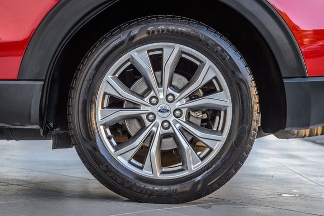 Used 2022 Ford Explorer XLT w/ Equipment Group 202A RWD image 14