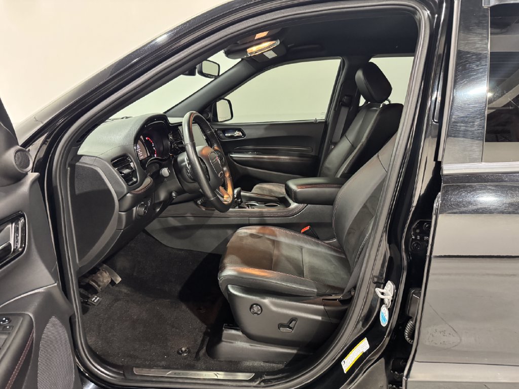 Used 2022 Dodge Durango R/T w/ Blacktop Package AWD/4WD image 14