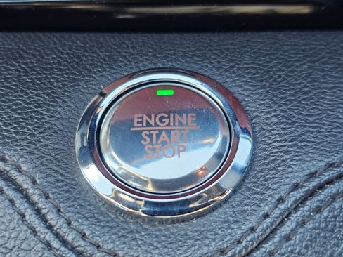 Used 2024 Lincoln Navigator L Reserve w/ Equipment Group 201A image 52