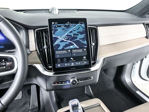 New 2026 Volvo XC90 B6 Ultra w/ Lounge Package AWD/4WD image 13