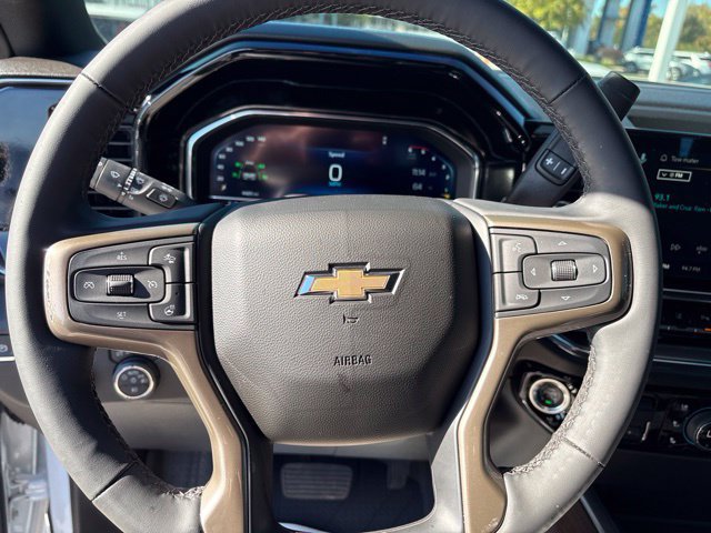 Used 2024 Chevrolet Silverado 2500 High Country w/ High Country Premium Package AWD/4WD image 48