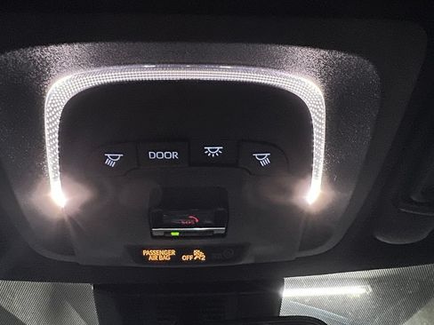 New 2026 Toyota Corolla SE FWD image 30