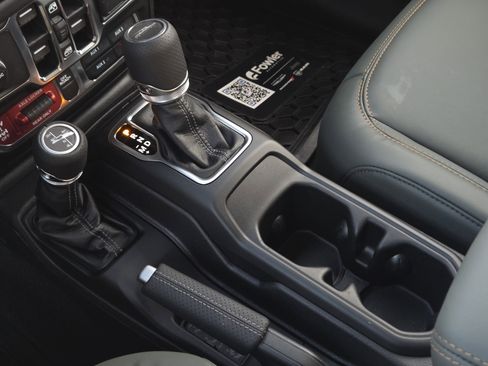 New 2026 Jeep Gladiator Mojave AWD/4WD image 17