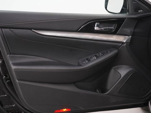 Used 2023 Nissan Maxima SL image 20